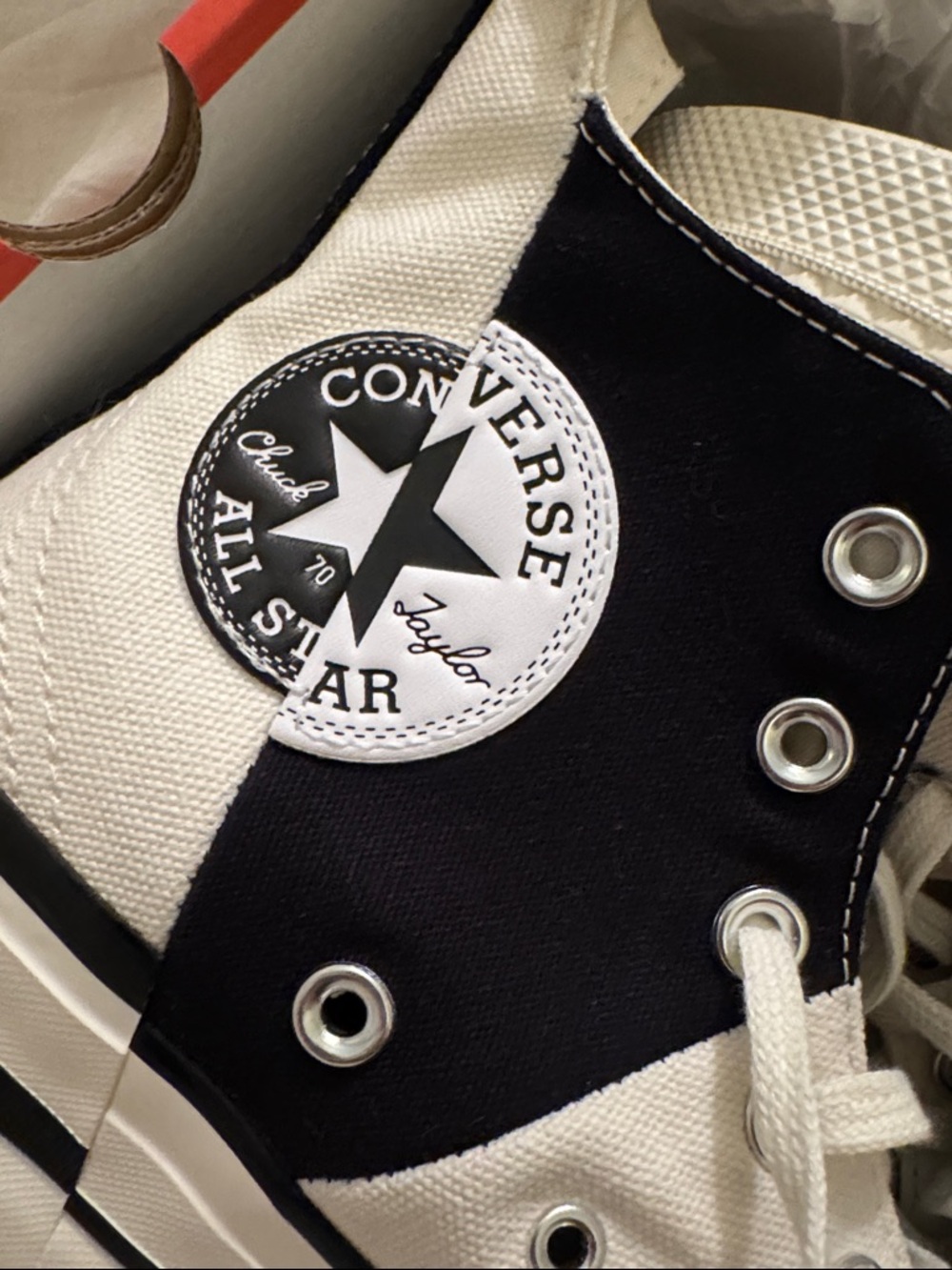 Converse unisex Two-Tone High Top Sneakers - Black & Cream - Picture 7 of 10